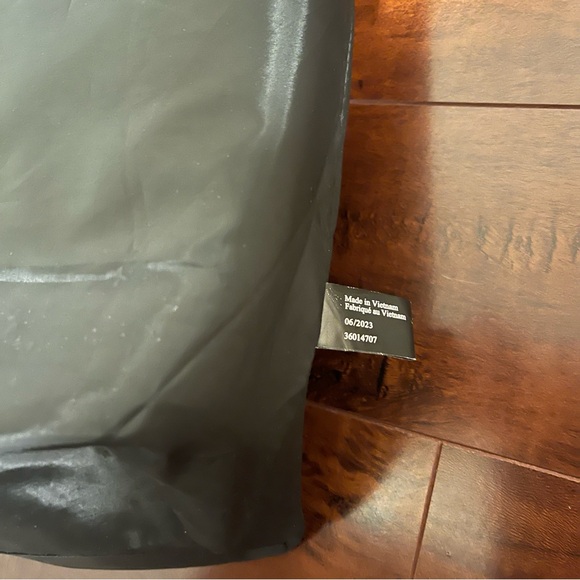 Victoria's Secret Plaid Tote, Red / Black - Picture 9 of 10